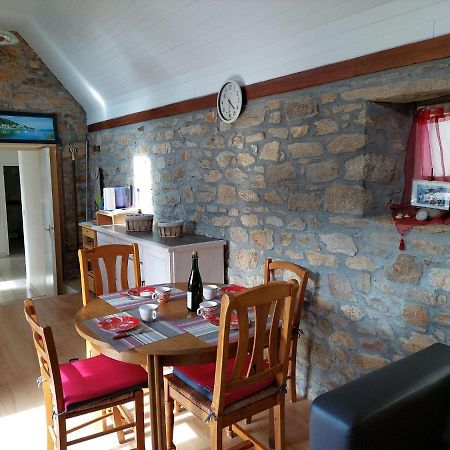 Holiday Home In Plouarzel Bagian luar foto